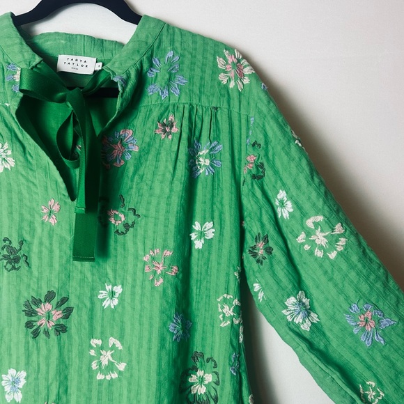 ❗️Tanya Taylor OLIANA FLORAL-EMBROIDERED SEERSUCKER MINIDRESS FLORAL KELLY GREEN - Picture 5 of 11